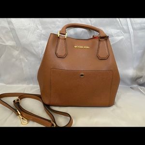 Micheal Kors hand bag